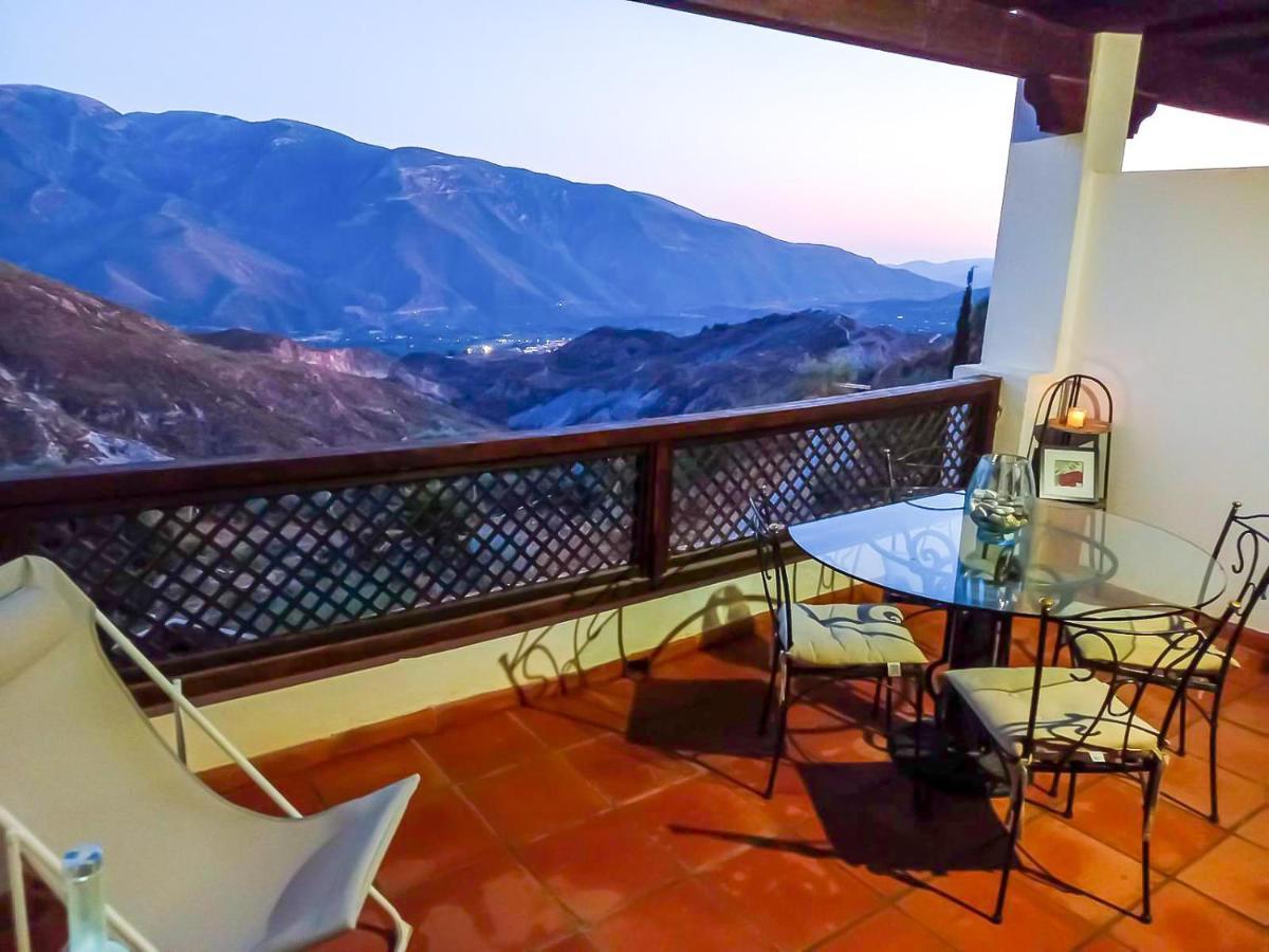 Apartamento En El Corazon De Las Alpujarras Carataunas Bagian luar foto